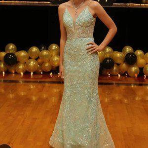 Prom / Homecoming dress